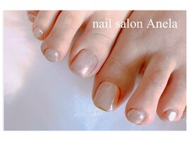 上品ニュアンスフットネイル
