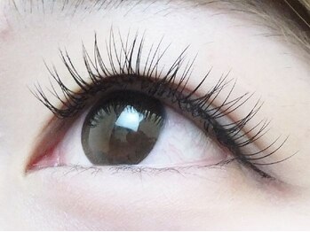 ティーラッシュ(T lash)/リフトUP効果！フラットラッシュ