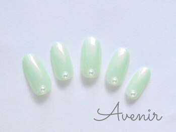 アヴィニール 表参道(Avenir)/オーロラパール