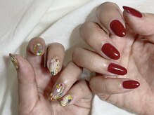 ミニーシュ(mini-che)/ちぐはぐネイル