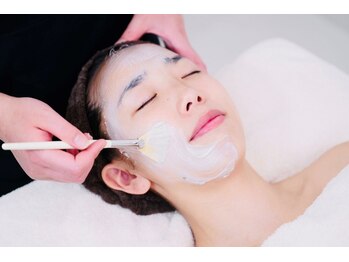 トゥルプ(TULIP)の写真/紫外線ダメージを優しくケア！【剥けないマグマハーブ】で毛穴・くすみまで整え、キメ&弾力感のある美肌へ