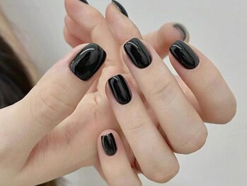 サロン ド ミニュイ(Salon de Minuit)/ワンカラー上品ネイル