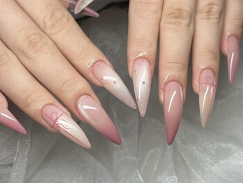 【Aina】ガーリーネイル