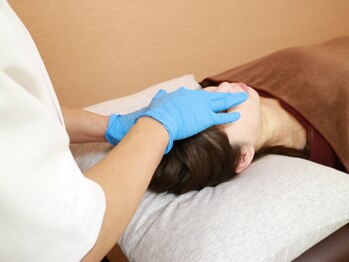 立川カイロプラクティック/10.左右の目の大きさの違い