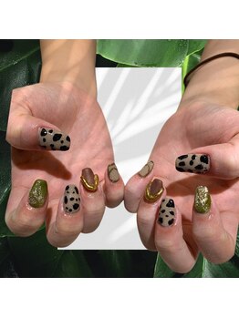 アヤネイルズ アンド アイラッシュ(AYA NAILZ.＆Eyelash)/ヒョウ柄ネイル