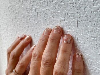 エクレネイルズ(eclait nails)/