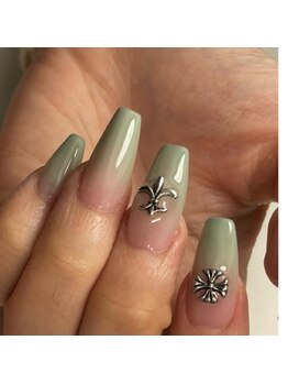 ネイルサロン ラシーヌ(Racine)/手書きフラワーネイル