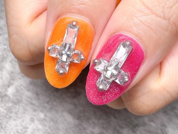 モルフォ 千駄ヶ谷(Morpho)/パーツ＆蓄光フラッシュネイル