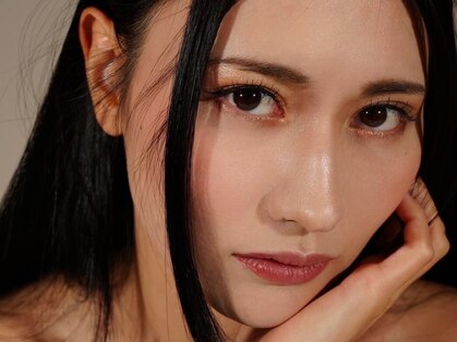 ジェナ(GENA)の写真