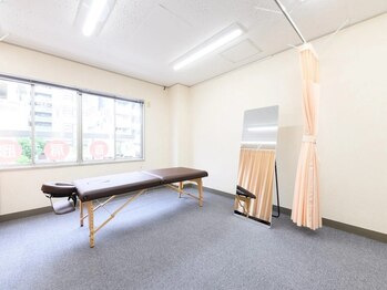 えん鍼灸マッサージ院の写真/【身体の不調から小顔まで◎】自律神経の乱れも改善！美容鍼+ホームケアでお顔のむくみもすっきり小顔に★