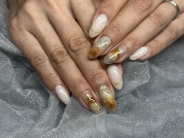 秋ニュアンスネイル