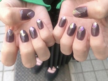 エリンカネイル バイ レシッド 武蔵小杉(erincanail by rcid)/大人カラーネイル