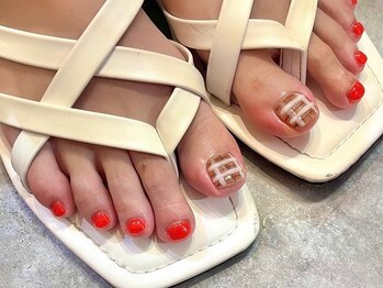 リリー(Liliy)/♪ニュアンスフットネイル♪