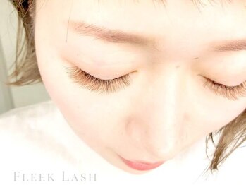 フリークラッシュ 高崎(FLEEK LASH)/伏目も可愛いボリュームラッシュ