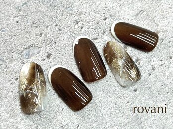 ロヴァニ(rovani)/大理石ネイル