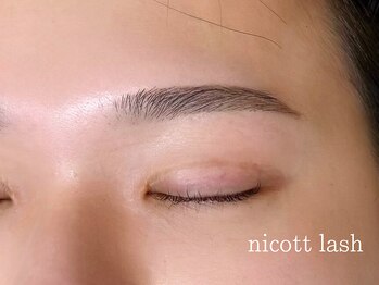 ニコット ラッシュ(nicott lash)/アイブロウ