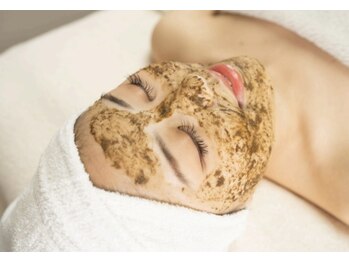 リレイズ 横浜(re:Reys)/ハーブピーリング