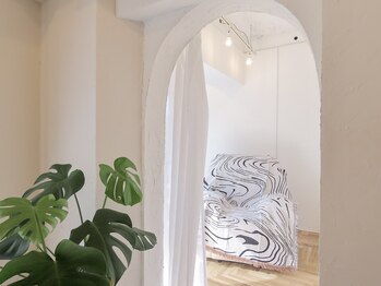 ユヅメ 日本橋店(YUZUME)の写真/エリアでまだ数少ないネイル&まつ毛同時施術可能店舗です!忙しい毎日でも「キレイ」を怠らない女性を応援♪