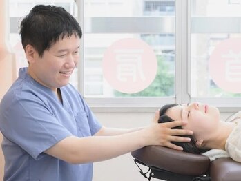 えん鍼灸マッサージ院の写真/慢性的な頭痛や眼精疲労放置していませんか？頭蓋骨調整で疲労もすっきり解消◎目元もぱっちり！