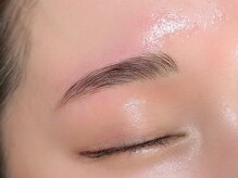 エルミュ(Elmu)/ハリウッドブロウリフト