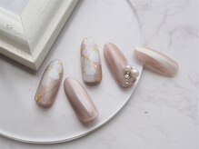 ネイル スパ ココプラス(Nail spa Cocoplus)/上品カラー×フラワーネイル