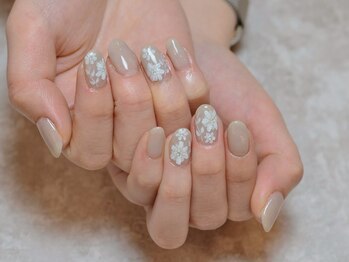 ネイルサロン プルミエール(Premiere)/手描きフラワー★デザインアート