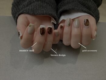 秋ニュアンスネイル