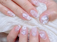 シーアンドビーネイル(C&B Nail)/ハートパーツ付き♪チークネイル