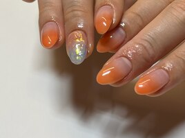 グラデ[新宿/新宿三丁目]