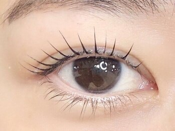 メノア 三宮(menoa)の写真/【女子力UP】メーテルラッシュで横幅UP。タレ目効果で優しい印象に☆一重や奥二重の方にも人気のデザイン♪