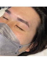 イスリーツー(ithree.2)/パラレルブロウ（メンズ眉毛）