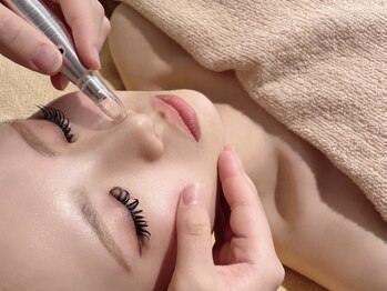 ダーマ(Derma)の写真/【毛穴洗浄プレミアム(フェイスリンパ・パック付)￥11,000】毛穴奥に詰まる微粒子の汚れも徹底洗浄！