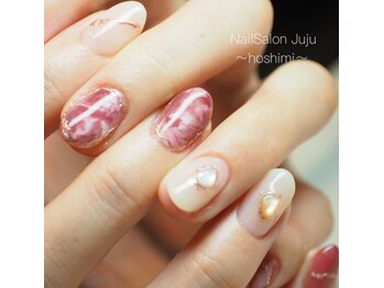 ジュジュ(Juju)/秋定額ネイルのニュアンスネイル