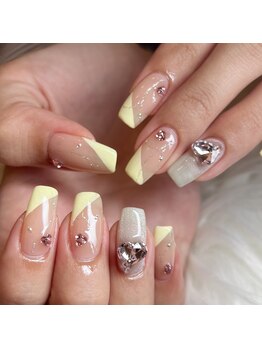 イルネイル バイ ルアナ(001..Nail by Luana.)/斜めフレンチネイル