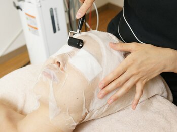 アプリコーゼ(APRIKOSE)/ぷるっぷるのお肌に導きます☆