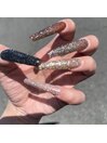 自然光でもダイヤモンド級の輝き