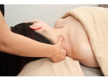 ルル(Ruru)/施術風景/韓国コルギ