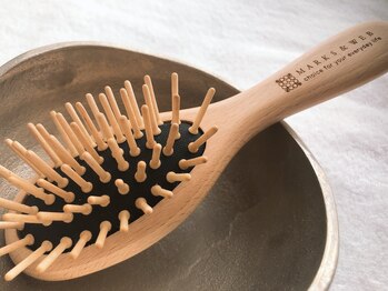 レスト(Rest)/天然素材のヘアブラシ♪