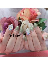 アシュリー(Ashley)/