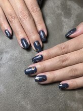 ハチニーキューネイルアトリエ(829 Nail Atelier)/最近はやりのホログラムネイル