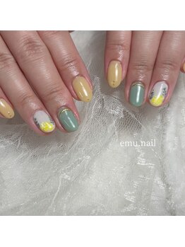 エムネイル(emu.nail)/アート多めコース