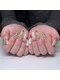 ネイルズイロハ 池袋西口駅前店(NAILS 168)の写真/韓国・ワンホン系の可愛いネイル♪