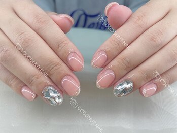 ココナッツネイル/