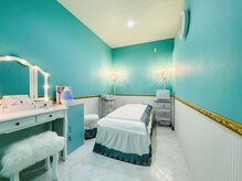 サラエクセレント 銀座の雰囲気（女性専用・完全個室なので安心してバストアップに望めます♪）