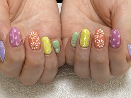 カラフルネイル