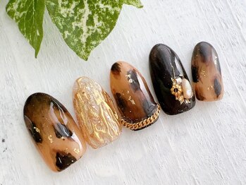 アミネイルズ(AmiNails)/ニュアンスヒョウ柄ネイル♪