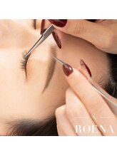 「やっと理想のまつげ・眉毛になれた」と思って頂けるよう、丁寧にカウンセリングとデザインを行います。