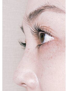 銀座 グランソレイユ(grand soleil)/まつげパーマで横顔美人