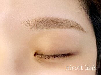 ニコット ラッシュ(nicott lash)/アイブロウ