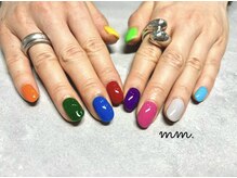 エムエム(mm.)/カラフルネイル
